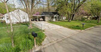 1403-1403 Garden Dr in Columbia, MO - Building Photo