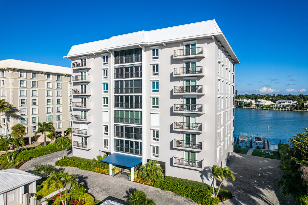 Windemere in Naples, FL - Building Photo