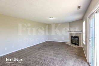 698 Hollowood Ln in Avon, IN - Building Photo - Building Photo