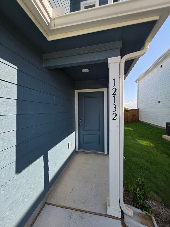 12132 Morgan Dr in Aubrey, TX - Building Photo - Building Photo