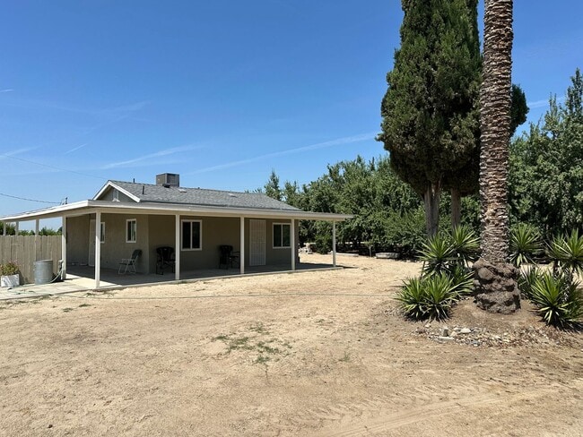 property at 16126 W Whitesbridge Ave