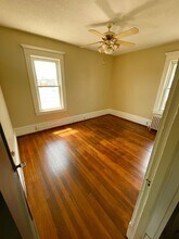 250 Central Ave, Unit 2 in New Bedford, MA - Building Photo - Building Photo