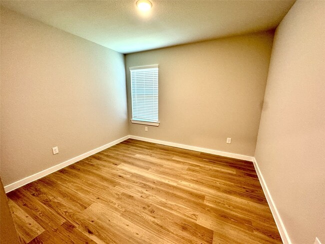 property at 8615 Jetty Glen Dr