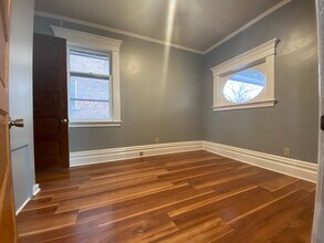 743 Academy St in Kalamazoo, MI - Building Photo - Building Photo