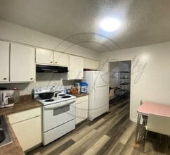 3620 Village Trl in Nashville, TN - Building Photo - Building Photo