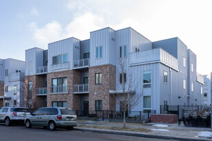 2530 Lawrence St in Denver, CO - Foto de edificio - Building Photo