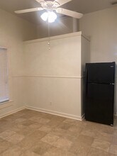 966 N Marshall St in Henderson, TX - Building Photo - Building Photo