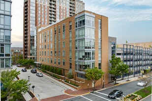 Midtown North in Reston, VA - Building Photo