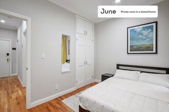 Room in Shared 3 bed/1 bath home in New York, NY - Building Photo - Building Photo