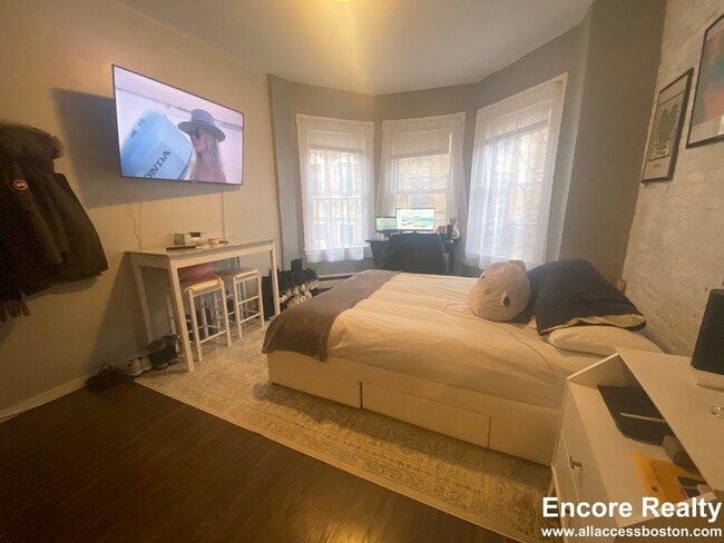 40 Anderson St, Unit 4 in Boston, MA - Building Photo - Building Photo