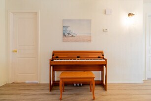 1550 N Desert Willow St in Casa Grande, AZ - Building Photo