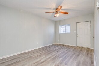 1447 W 40th St in Norfolk, VA - Building Photo - Building Photo