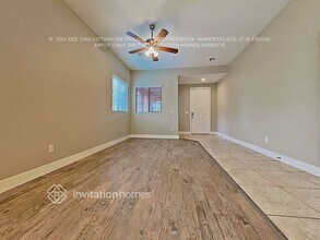 4832 Teal Petals St in North Las Vegas, NV - Foto de edificio - Building Photo