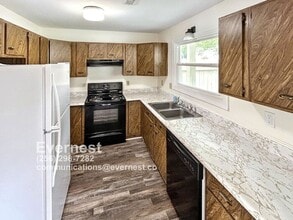 403 Hobbs Rd SE in Huntsville, AL - Building Photo - Building Photo