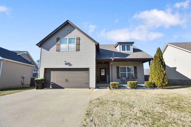 property at 673 Fox Trail Ct