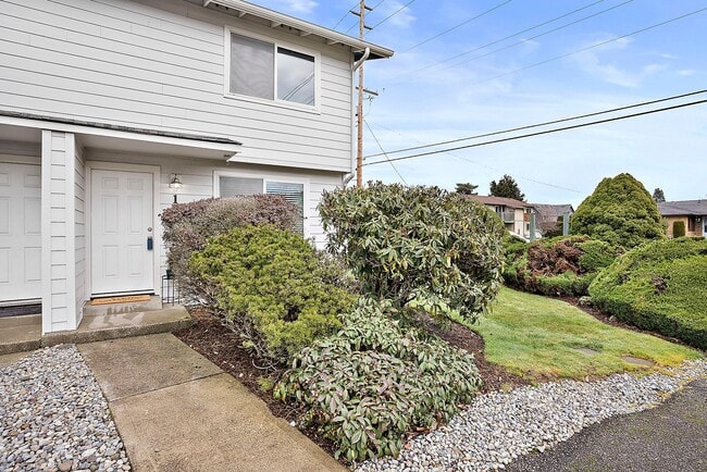 property at 1016 9th St SE