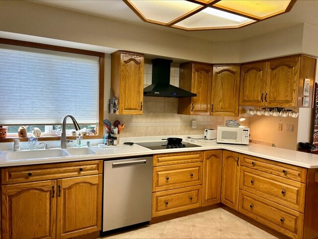 4739 S Golf Course Dr in Blaine, WA - Building Photo - Building Photo