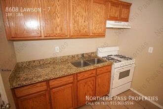 8608 Lawson St in El Paso, TX - Building Photo - Building Photo