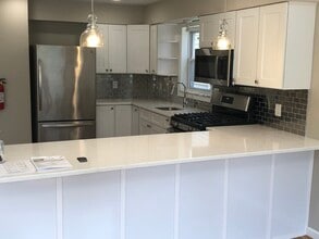 227 Tuscan Rd, Unit 2 in Maplewood, NJ - Building Photo - Building Photo