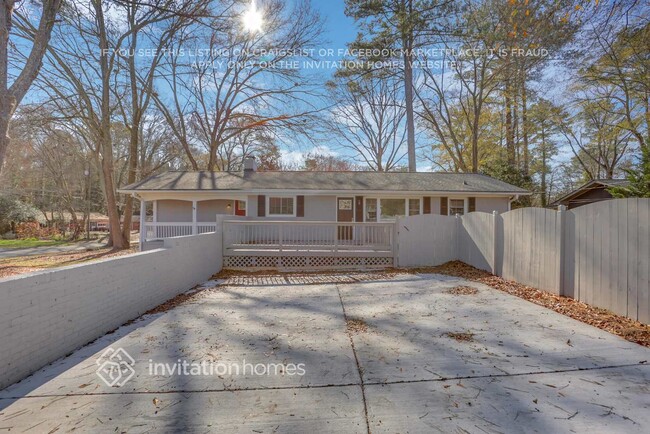 232 Brookwood Dr SW in Marietta, GA - Building Photo - Building Photo