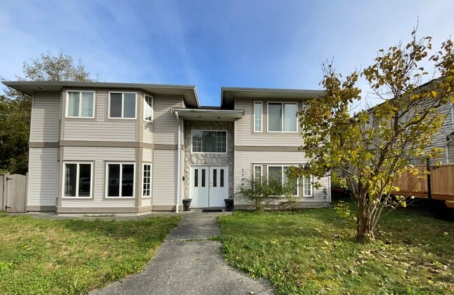 property at 12582-12224 224 St