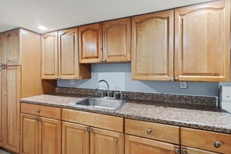 41 Irving St in Jersey City, NJ - Building Photo - Building Photo