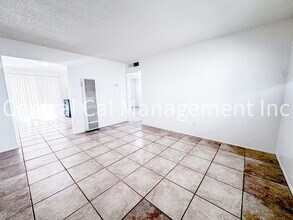 611 Wilson Ave in Bakersfield, CA - Building Photo - Building Photo