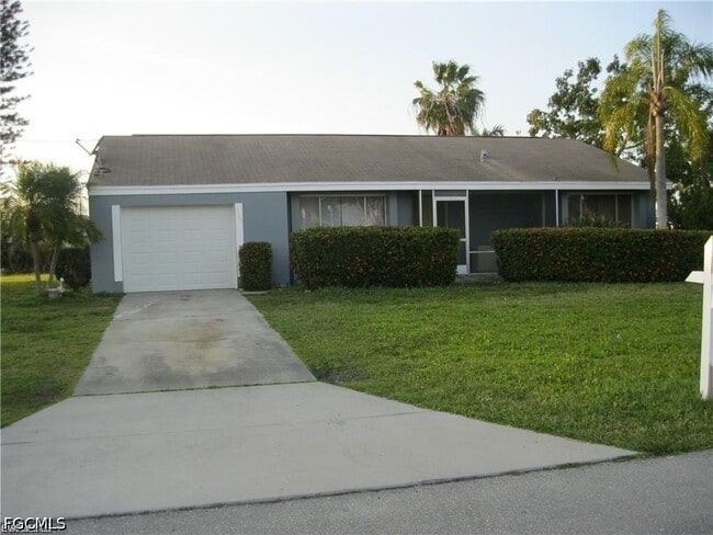 property at 4402 SE 20th Pl