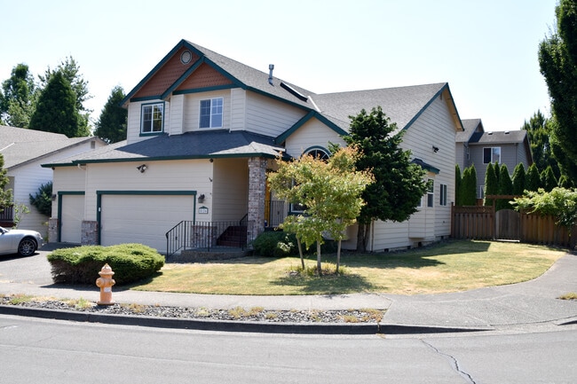 5126 SE 16th Dr in Gresham, OR - Building Photo - Building Photo