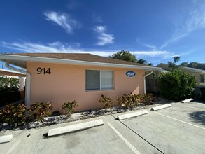 914 N J St in Lake Worth, FL - Building Photo - Building Photo