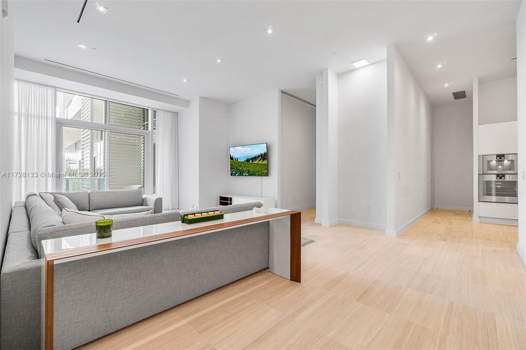 4701 N Meridian Ave in Miami Beach, FL - Building Photo