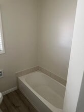 5133 Levelside Ave in Lakewood, CA - Foto de edificio - Building Photo