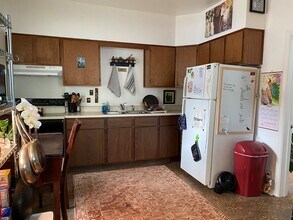 703 S State St, Unit #1 in Champaign, IL - Building Photo - Building Photo