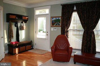 2731 Linden Ln in Silver Spring, MD - Building Photo - Building Photo