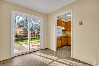 343 Miller Ave in West Point, MS - Building Photo - Building Photo