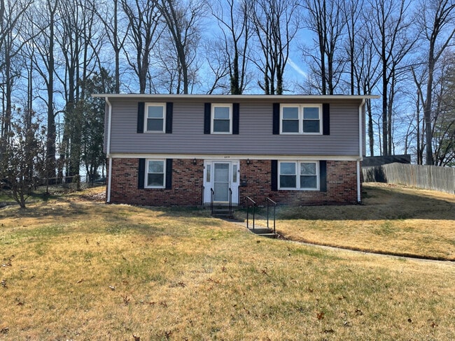 property at 6204 Greeley Blvd