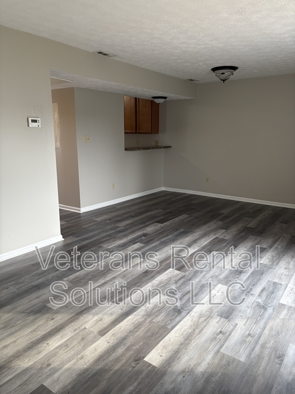 410 Kirkcaldy Ct in Fayetteville, NC - Building Photo - Building Photo