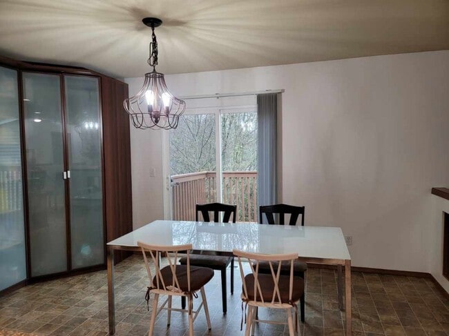 15717 26th Ave W in Lynnwood, WA - Building Photo - Building Photo