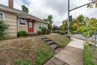 2601 Columbia St in Vancouver, WA - Building Photo - Building Photo