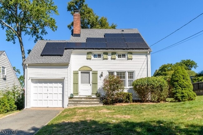 property at 176 Woodland Ave