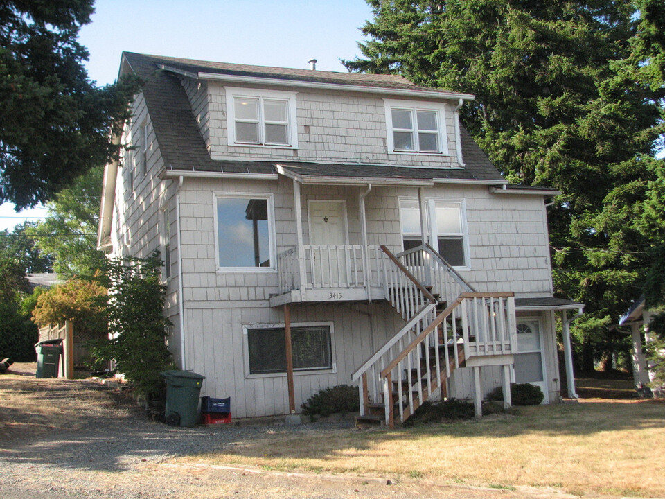 3415 Abbott St in Bellingham, WA - Foto de edificio