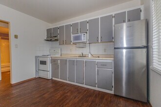 2294 McKenzie Rd in Abbotsford, BC - Building Photo - Building Photo