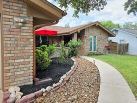 4305 Temple Hill in San Antonio, TX - Building Photo