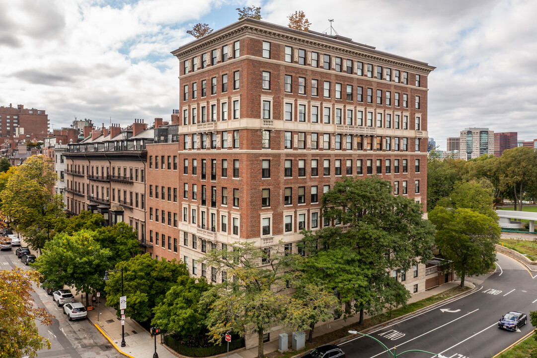 100 Beacon St in Boston, MA - Building Photo