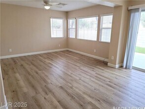 856 Blushing Rose Pl in Henderson, NV - Building Photo - Building Photo