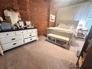 125 Fulton St, Unit 2 in Boston, MA - Building Photo - Building Photo