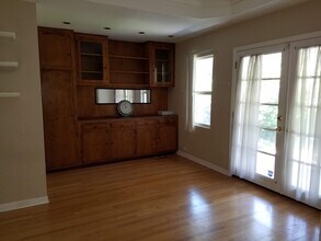 1315 E Barkley Ave in Orange, CA - Building Photo - Building Photo