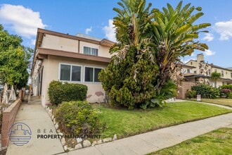 211 E. Tamarack Ave. in Inglewood, CA - Building Photo - Building Photo