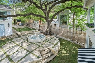 1205 Alta Vista Ave in Austin, TX - Building Photo - Building Photo
