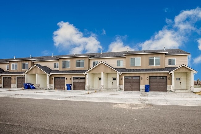 property at 914 Home Run Ave